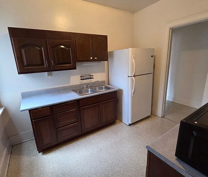 1902 N Talbott St #2 — Photo 14
