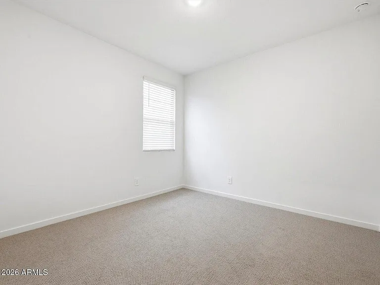 15875 W Cottontail Ln — Photo 38