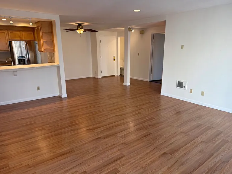 2348 La Costa Ave #205 — Photo 4