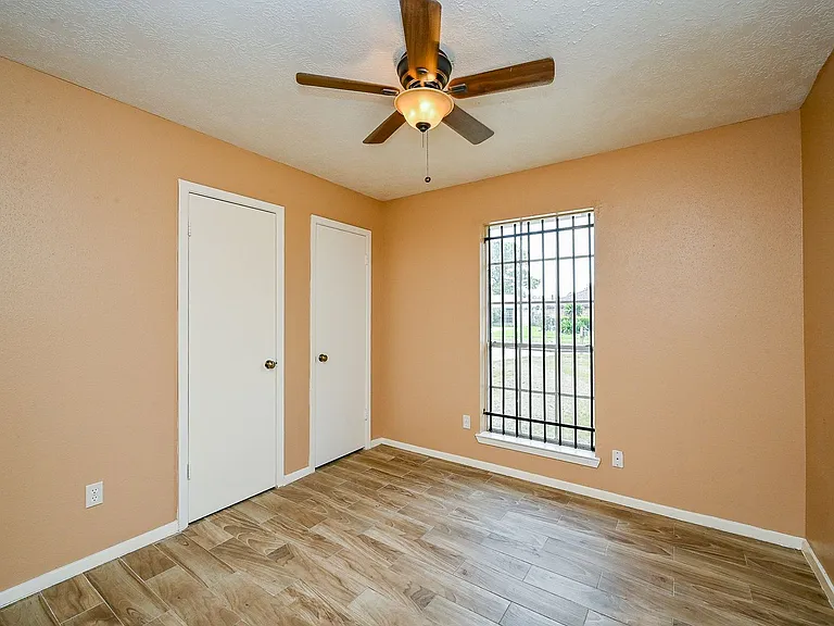 2667 Grand Canyon Dr — Photo 15