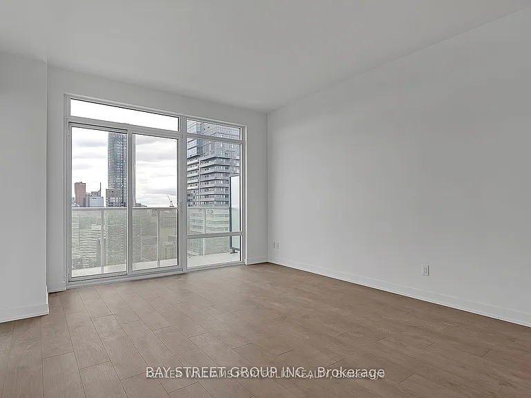501 Yonge St #3209 — Photo 7