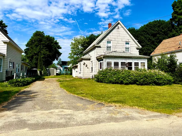 34 Lincoln Street, Millinocket, ME 04462