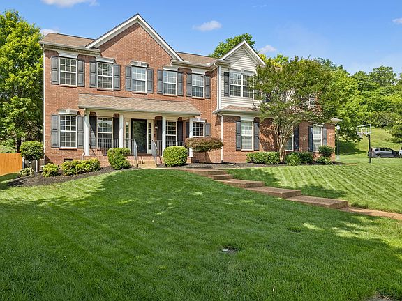 2nd image of 1205 Homewood Ct