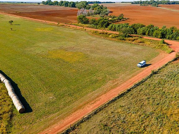 4th image of 37.1 / Acres SE #90