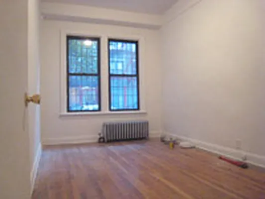 Rented by DSA Realty | media 4