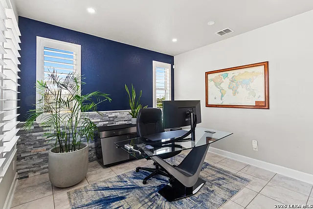 2838 Cliff Cyn — Photo 3