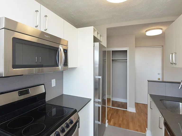 25 Eccleston Dr — Photo 13