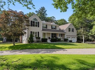 1 Pat Rose Way, Rockland, MA 02370