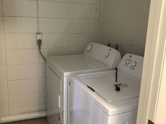 4th image of 137 E Patterson St