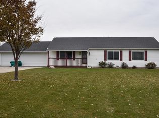N7516 Burns Rd, Beaver Dam, WI 53916