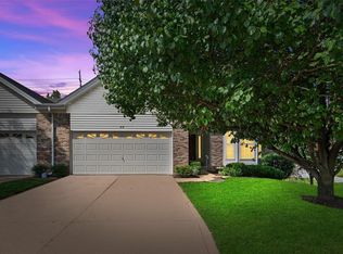 38 Shimmering Lake Ct #6B, Saint Charles, MO 63301