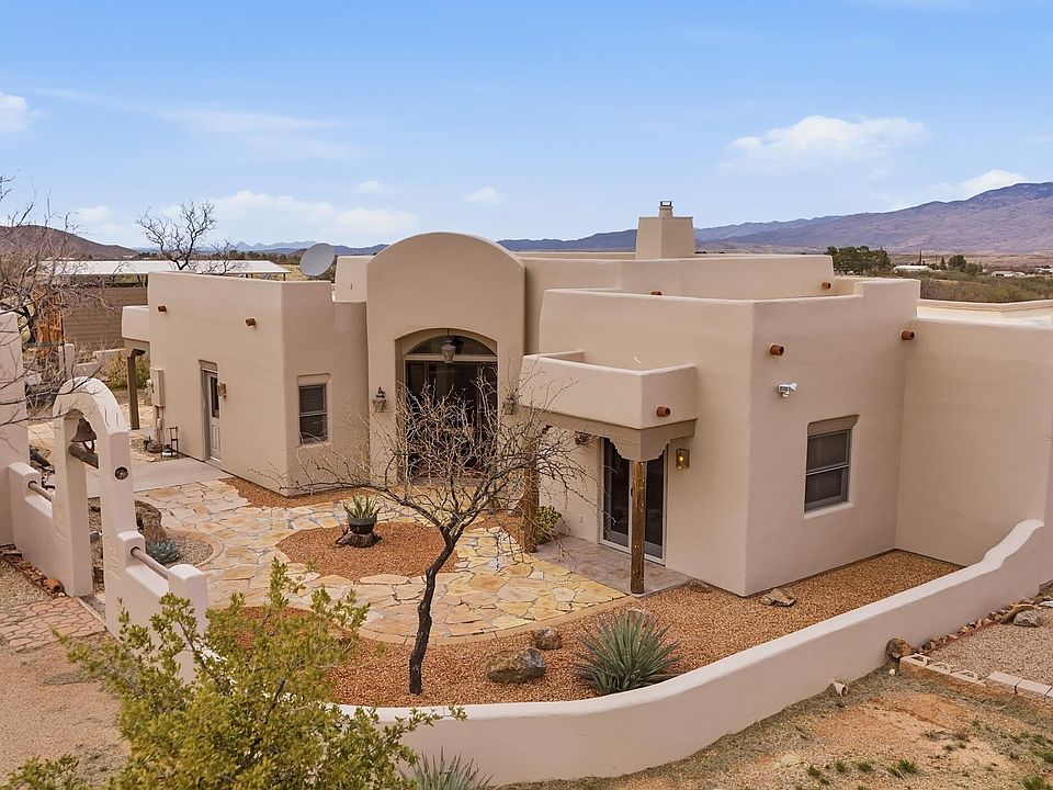 1st image of 3410 W Thunder Pass Rd