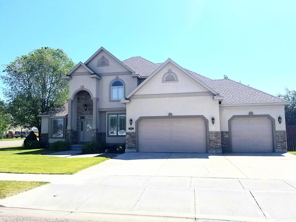 1st image of 5920 La Quinta Dr