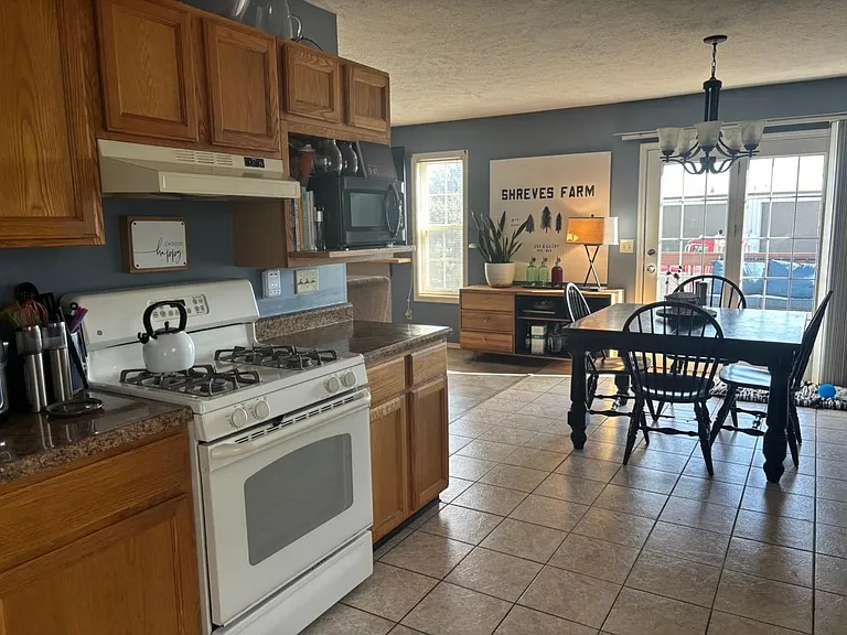 1809 Espey Dr — Photo 9