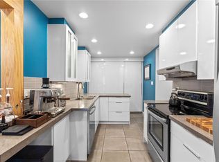 1545 Pandora Ave #209, Victoria, BC V8R6R1