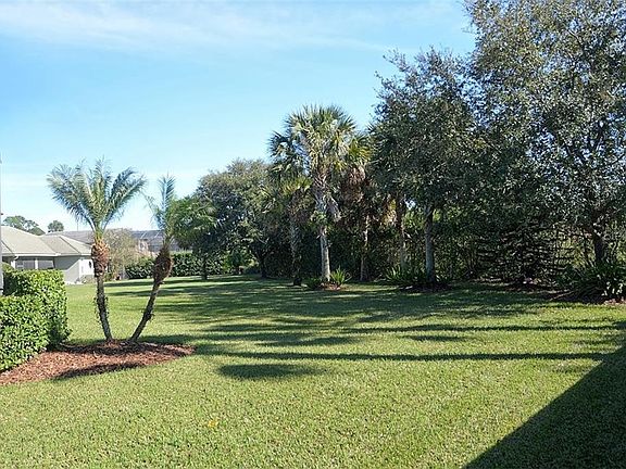 4th image of 801 Wood Briar Loop