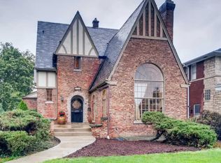1201 N Oak Park Ave, Oak Park, IL