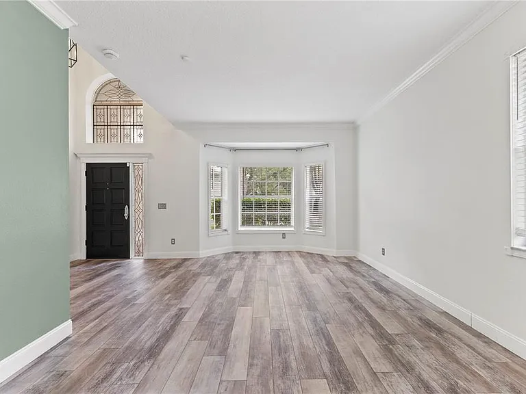 9307 Poplar Creek Ct — Photo 8