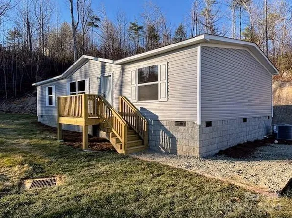 73 Lily Patch Ln, Brevard, NC 28712