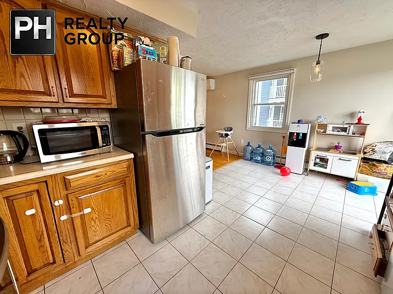 43 Edenfield Ave — Photo 11