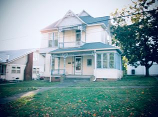 218 S Middle St, Grayville, IL 62844