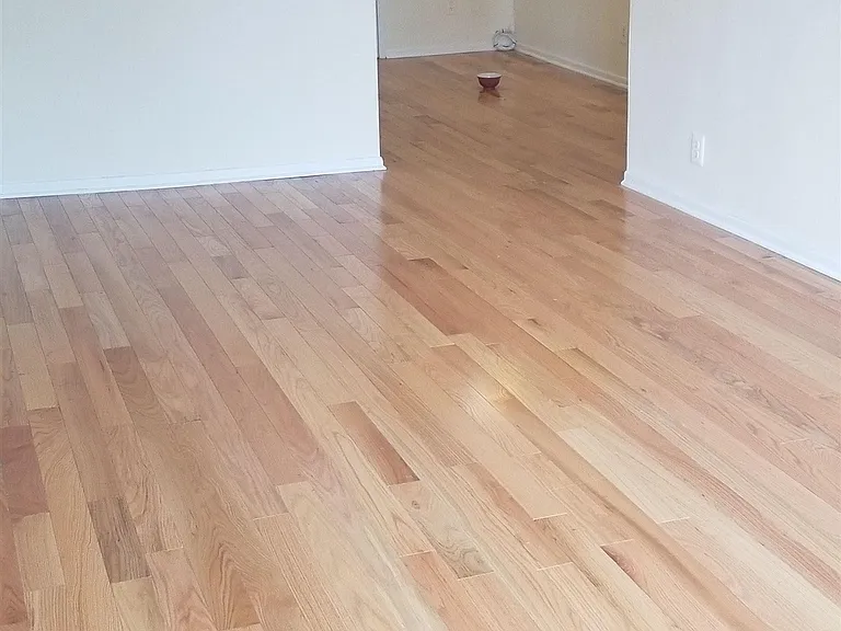264 9th St #4D — Photo 6