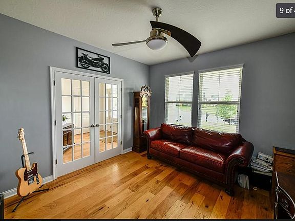 5th image of 1326 Buckmeyer Dr