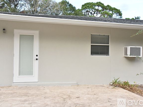 2nd image of 3409 22nd Street Ct W #1