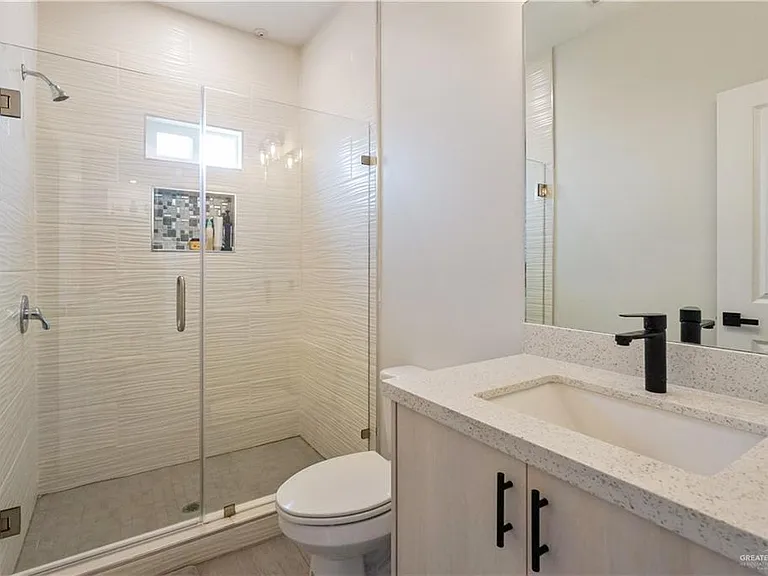 5601 Northwestern Ave #3 — Photo 15