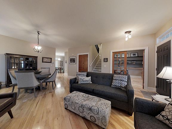 5th image of 1822 Neuway Ln