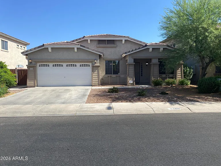 13510 W Avalon Dr — Photo 1