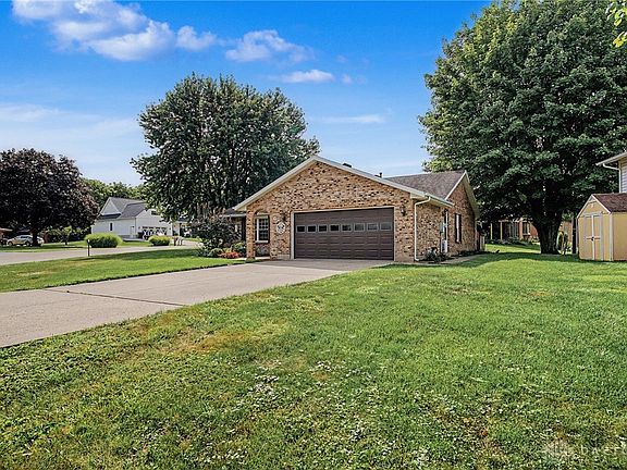 4th image of 62 Sexton Dr