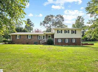 302 Ridgewood St, Easley, SC 29642