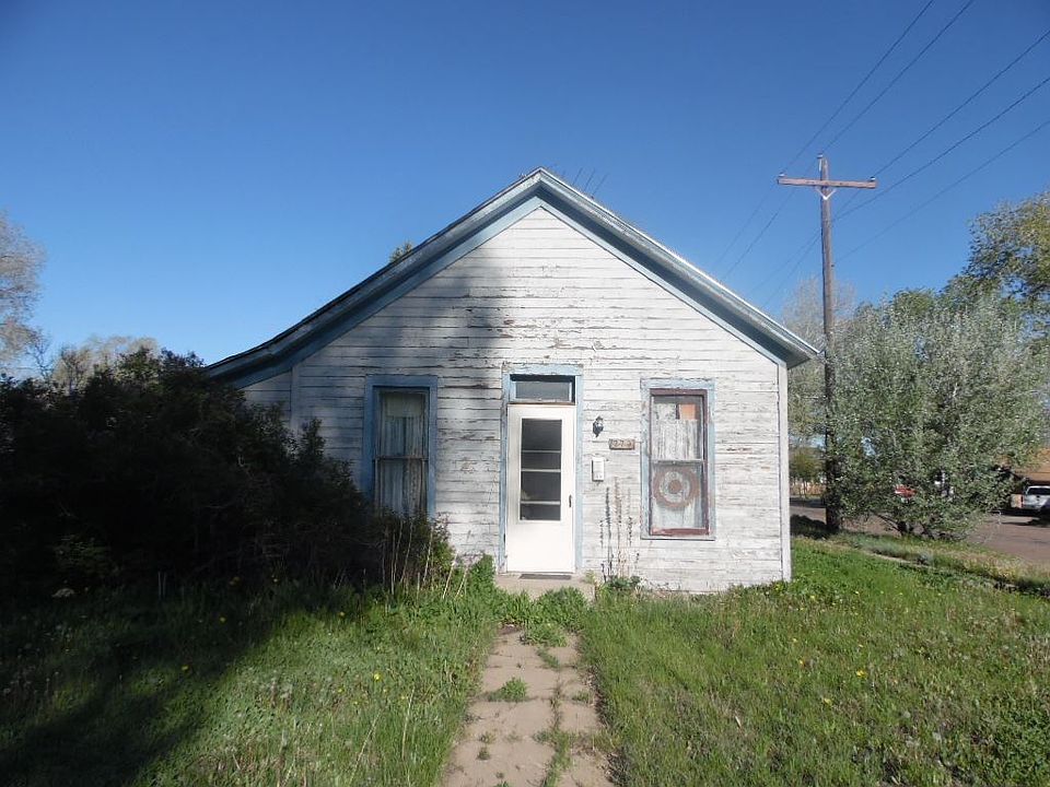 1st image of 270 N 6th St