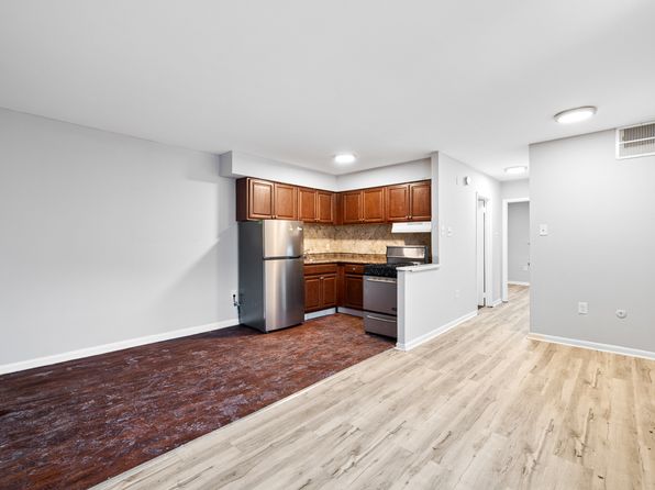 4511 N Lawrence St #117