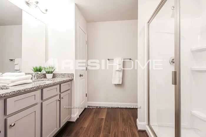 1071 Simmons Trce — Photo 12