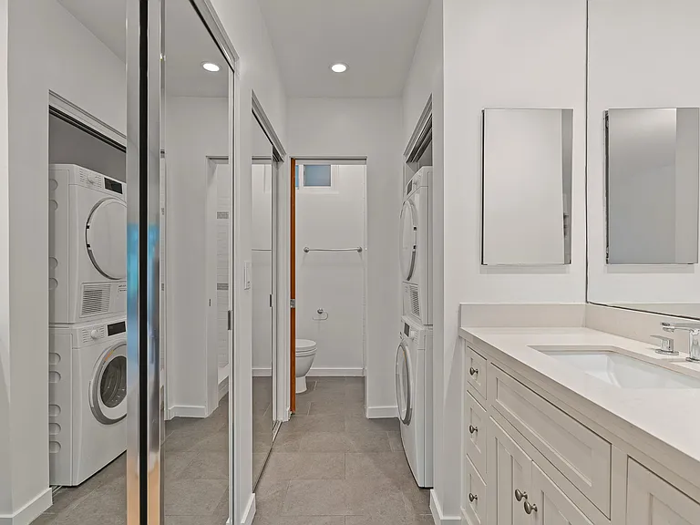 9005 Cynthia St #119 — Photo 12