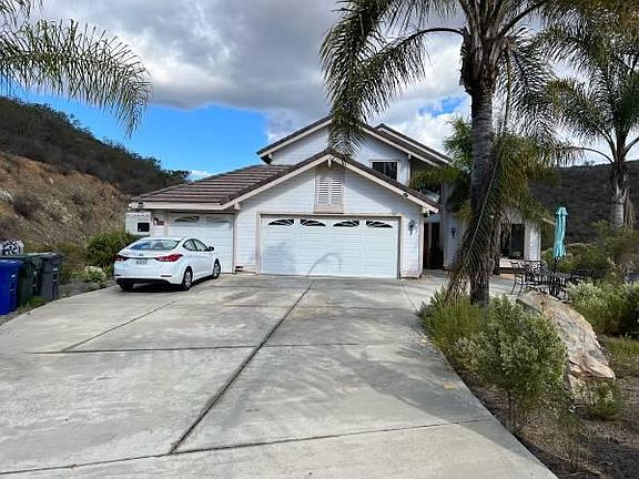 2nd image of 318 Del Roy Dr