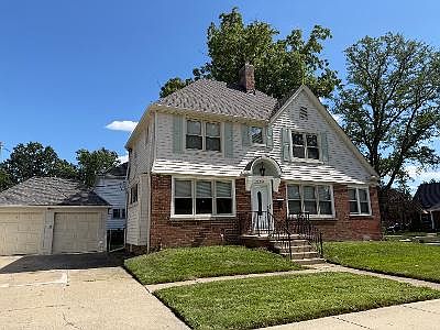 1st image of 22258 Francis St