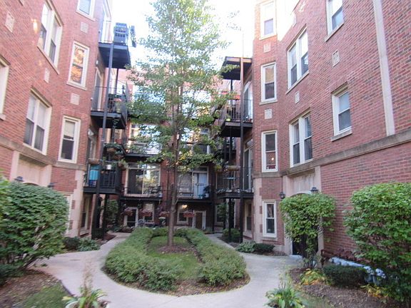 2nd image of 1649 W Pratt Blvd #B2