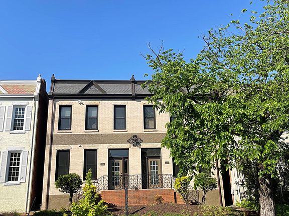 3rd image of 1324 W Main St #C