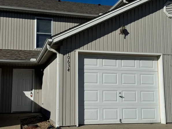 10634 N Locust Ct, Kansas City, MO 64155