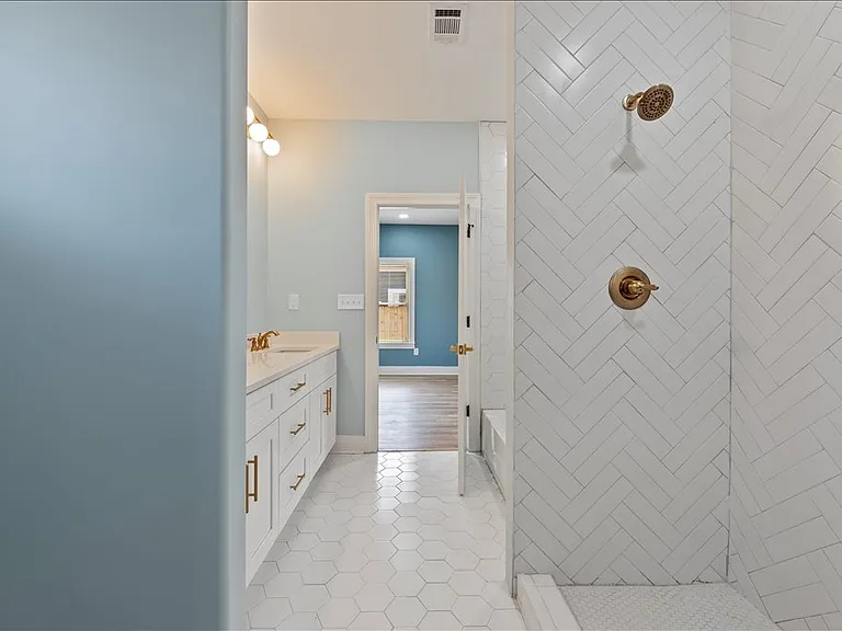 1072 Bruce St — Photo 22
