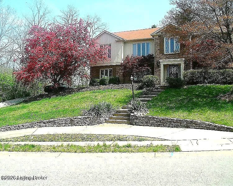2311 Fallsview Rd