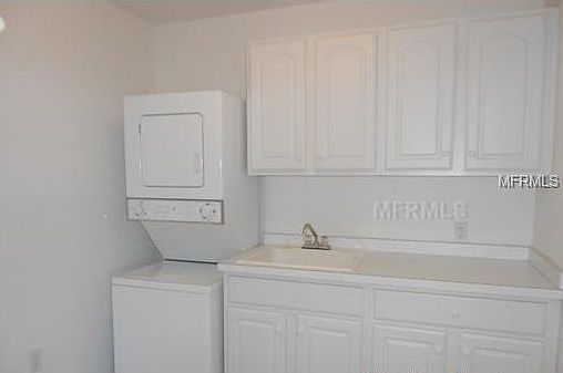 3rd image of 3730 Cadbury Cir APT 925