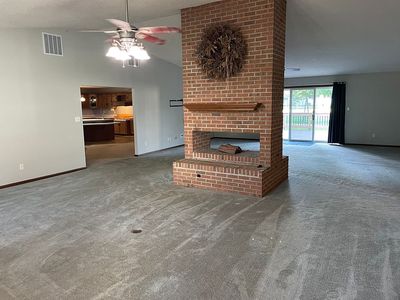 630 E Main St, Warrensburg, IL, 62573