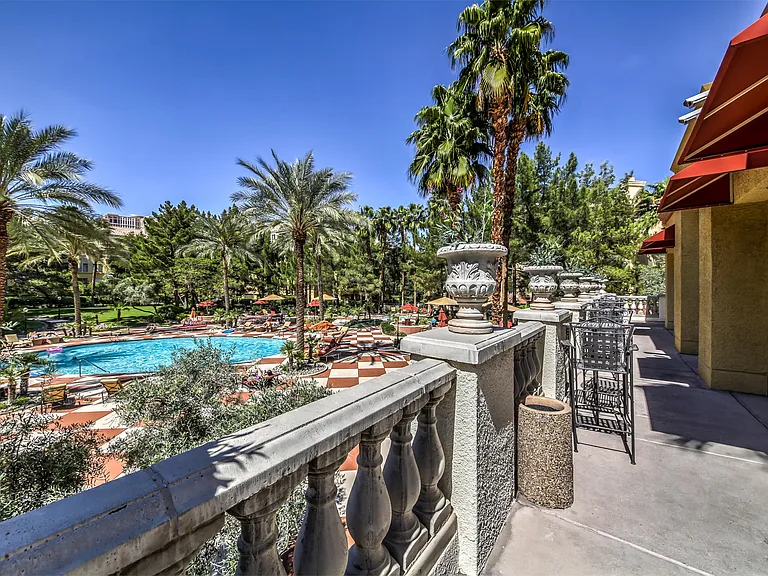 210 E Flamingo Rd #330 — Photo 42