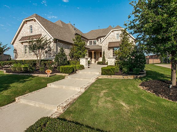2nd image of 12249 Winding Hollow Ln