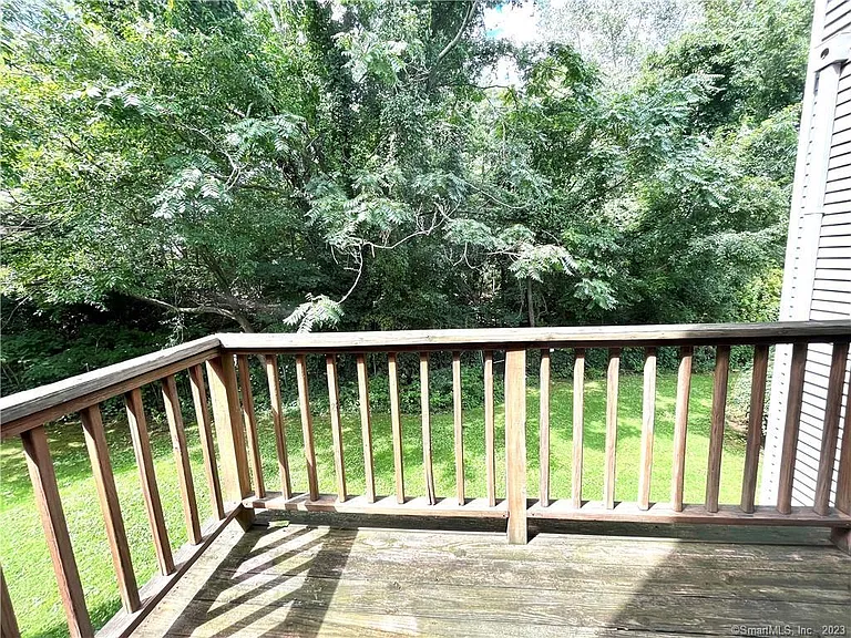 1410 Whitney Ave #B2 — Photo 9