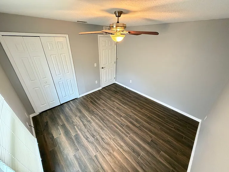 2615 Fair Oaks Dr — Photo 20